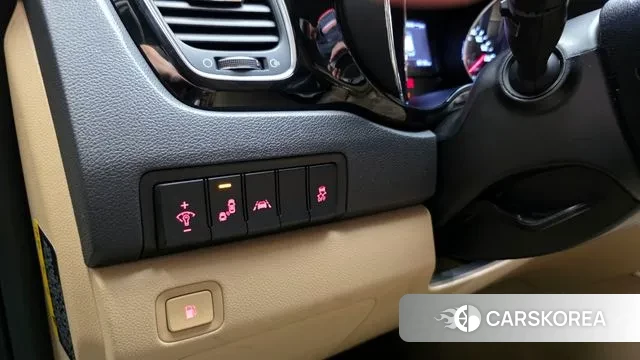 Kia The New Carnival 2019 Белый из Кореи, фото 5