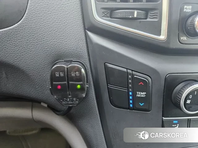 Hyundai The New Grand Starex 2021 Серый из Кореи, фото 5