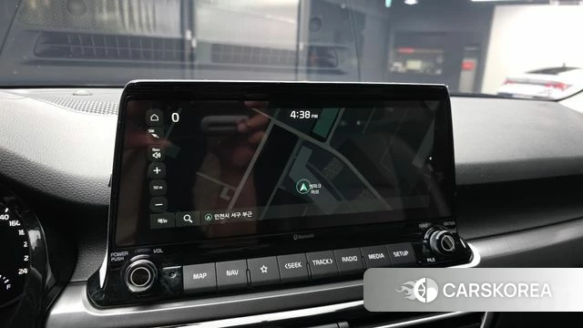 Kia Seltos 2022 Белый из Кореи, фото 5
