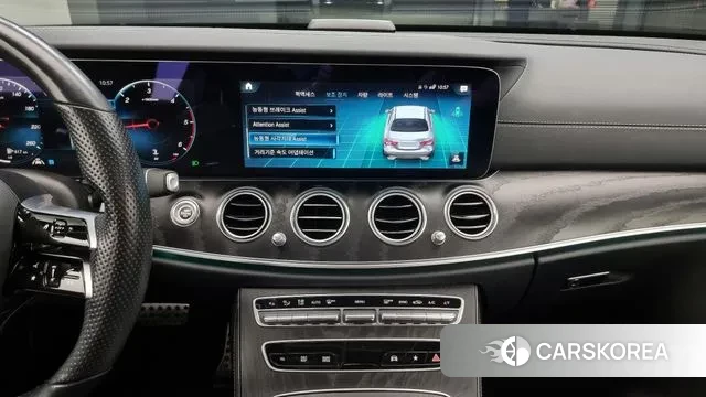 Mercedes-Benz E-Class W213 2021 Белый из Кореи, фото 5