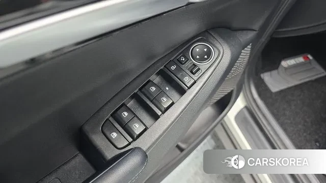 Kia Seltos 2022 Белый из Кореи, фото 5