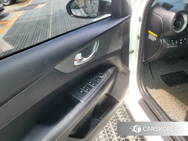 Kia Come New K3 2020 Белый из Кореи, фото 5