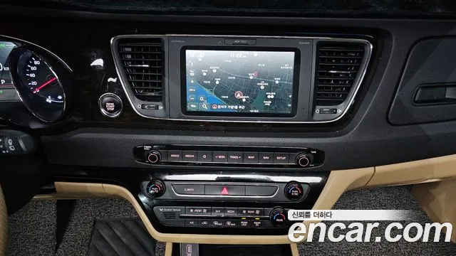 Kia The New Carnival id 2499132 из Кореи 5