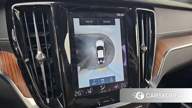 Volvo S60 3rd generation 2021 Белый из Кореи, фото 5