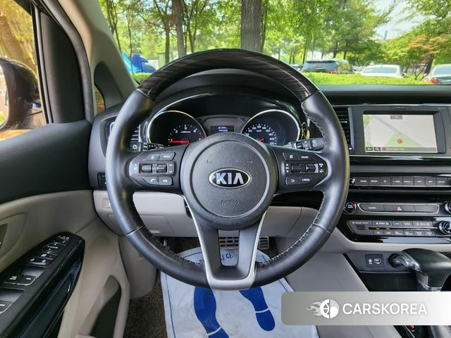 Kia The New Carnival 2018 Серый из Кореи, фото 5
