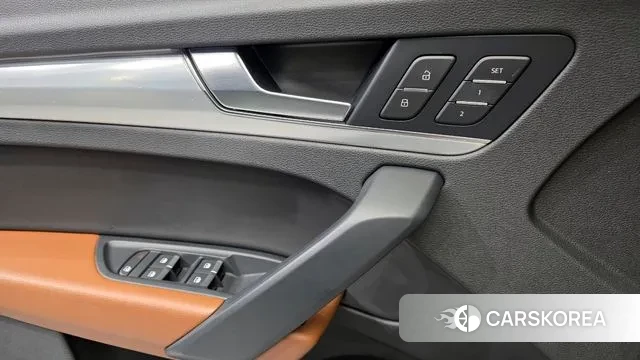 Audi Q5 (FY) 2021 Черный из Кореи, фото 5