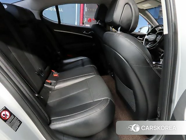 Genesis G70 2018 Серебряный из Кореи, фото 5