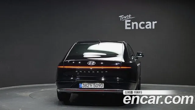 Hyundai Grandeur Hybrid (GN7) 2023 Черный из Кореи, фото 5