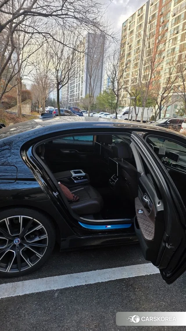 BMW 7 Series (G11) 2020 Черный из Кореи, фото 5