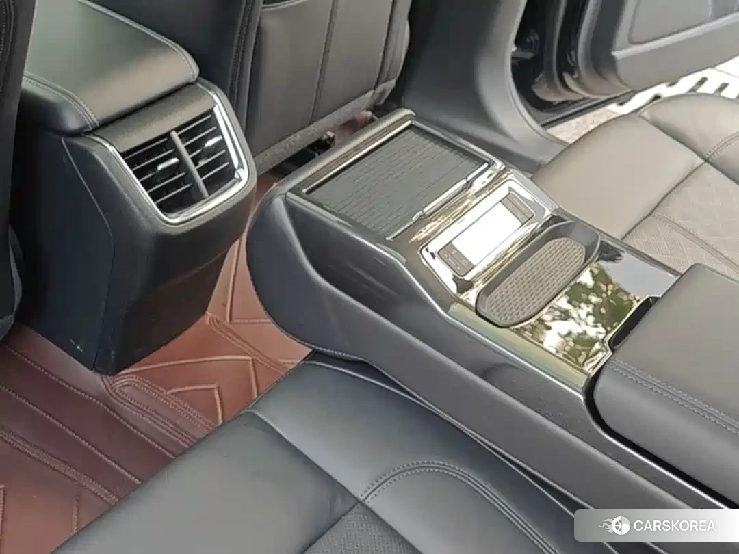 Ford Taurus 2022 Черный из Китая, фото 5