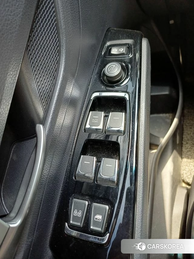 Ssangyong Beautiful Korando 2019 Красный из Кореи, фото 5