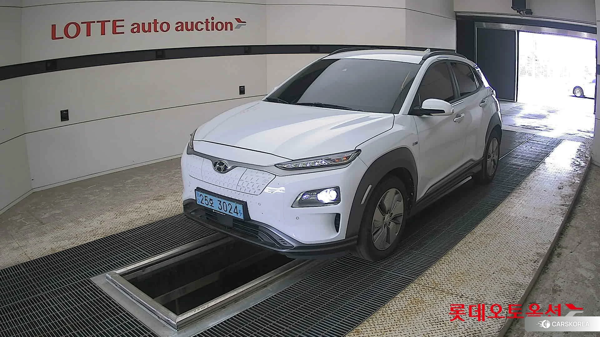 Hyundai KONA Electric 2020 Chalk White из Кореи, фото 5