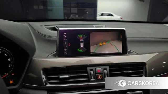 BMW X1 (F48) 2021 Черный из Кореи, фото 5