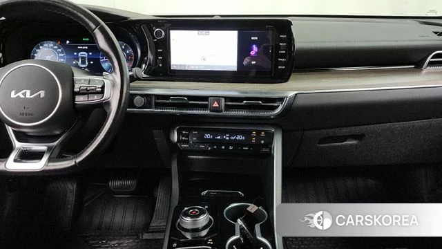 Kia K5 3rd generation 2022 Белый из Кореи, фото 5
