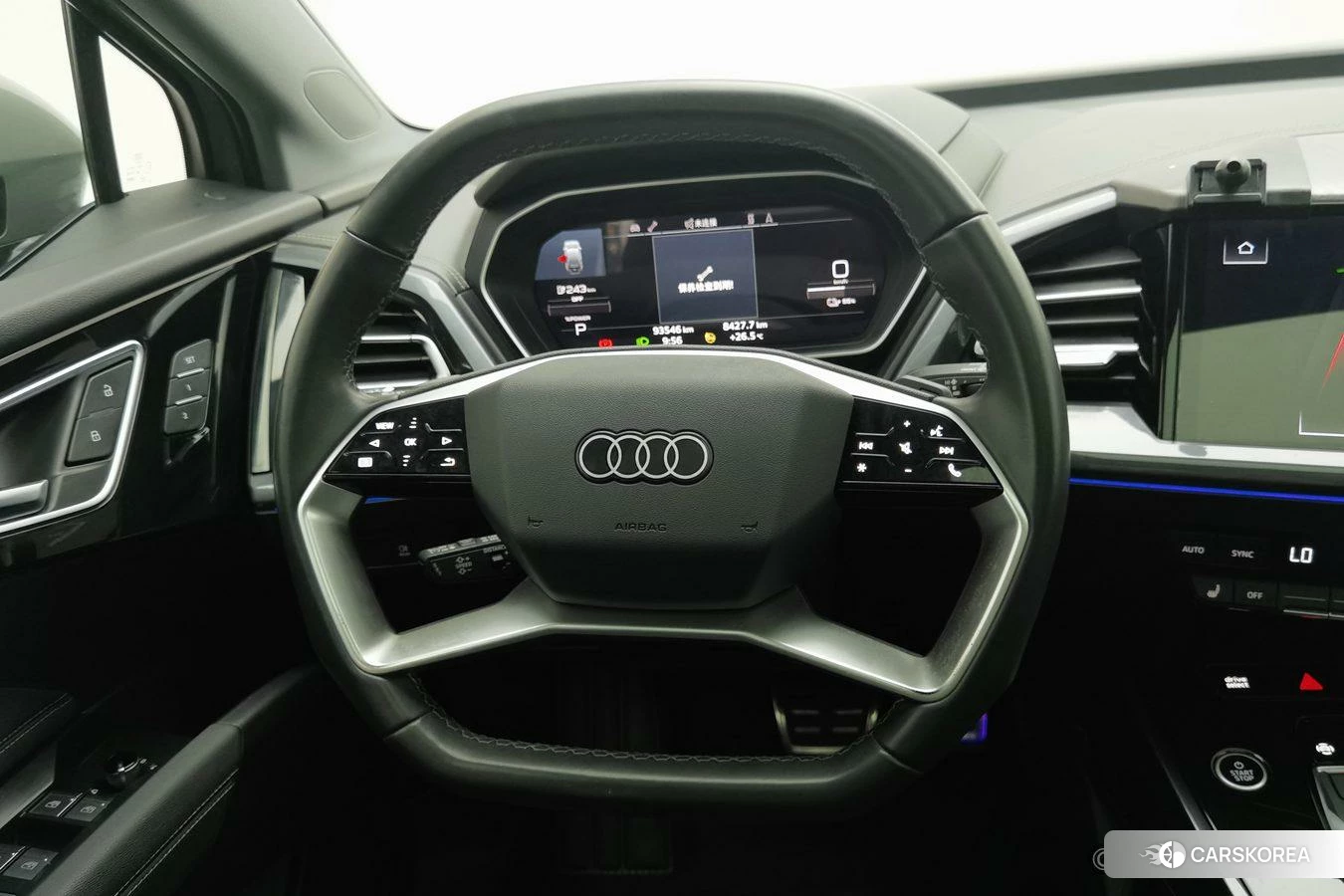 Audi Q4 e-tron 2023 Темно-серый из Китая, фото 5