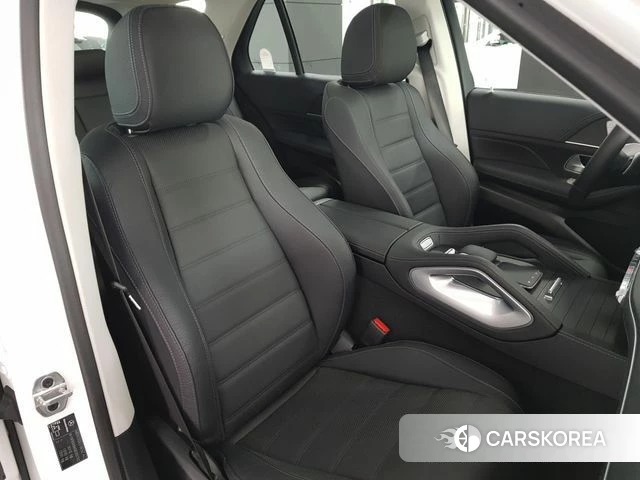 Mercedes-Benz GLE-Class W167 2025 Белый из Кореи, фото 5