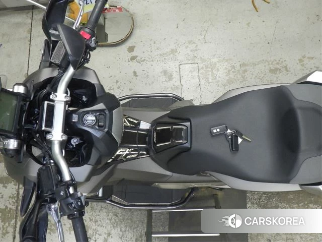Проданный Honda X-ADV 750 2021 из Японии
