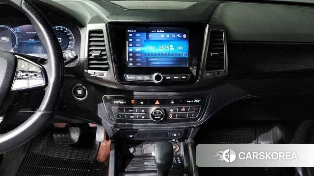 Ssangyong The New Rexton Sports Cannes 2022 Темно-зеленый из Кореи, фото 5