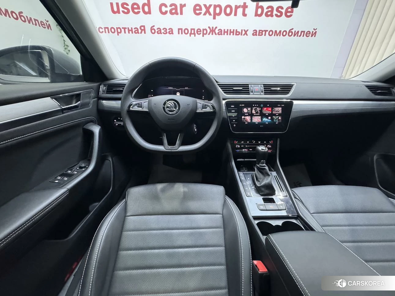Skoda Speed pie 2023 Серебристо-серый из Китая, фото 5