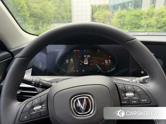 Chang'an CS35 PLUS 2022 Белый из Китая, фото 5