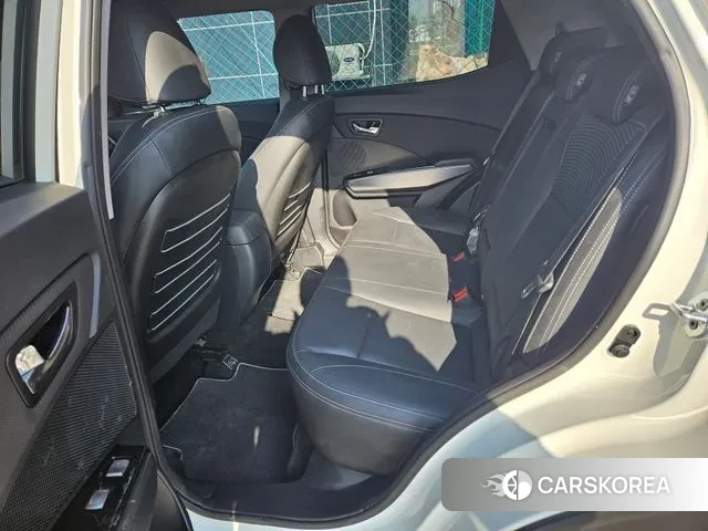 Ssangyong Tivoli Armor 2018 Жемчужный цвет из Кореи, фото 5