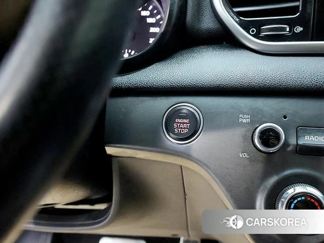 Kia Sportage The Bold 2020 Белый из Кореи, фото 5