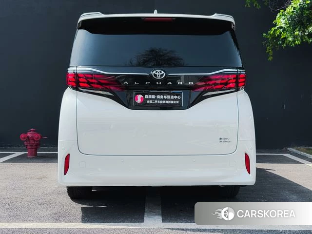 Toyota Wilfa 2024 Белый из Китая, фото 5