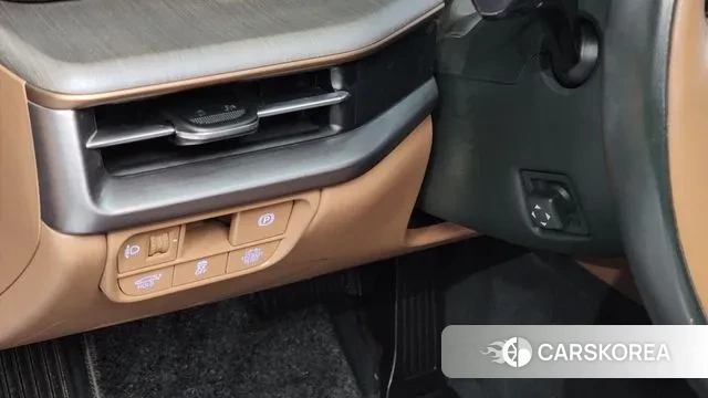 Hyundai Grandeur Hybrid (GN7) 2023 Серебристо-серый из Кореи, фото 5