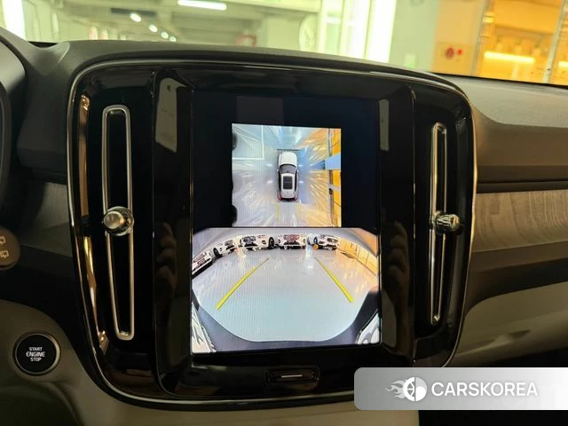Volvo XC40 2026 Белый из Кореи, фото 5
