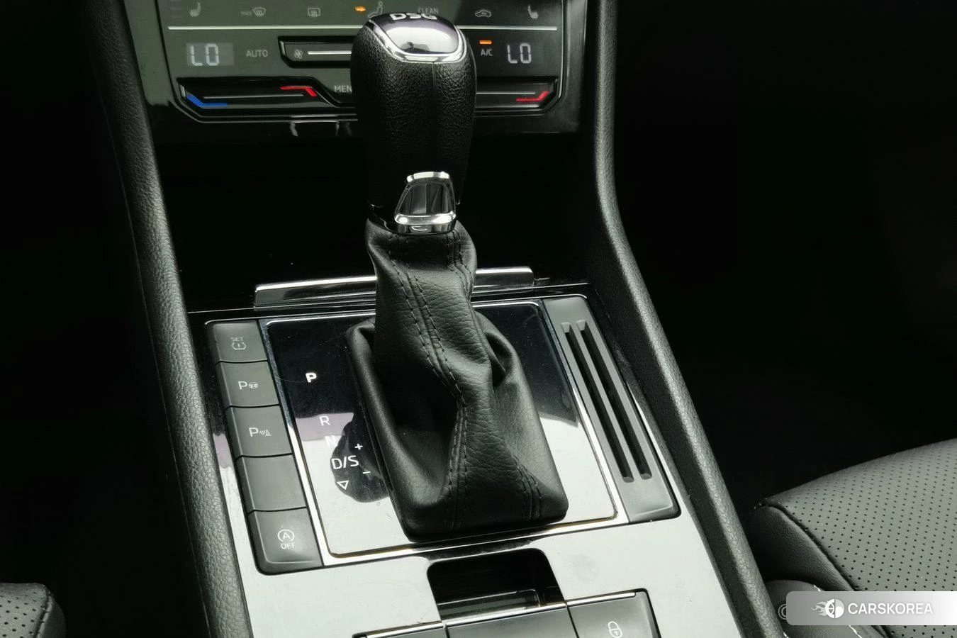 Skoda Superb 2021 Желтый из Китая, фото 5
