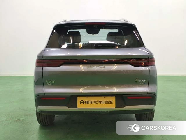 BYD Song Pro DM 2026 Темно-серый из Китая, фото 5