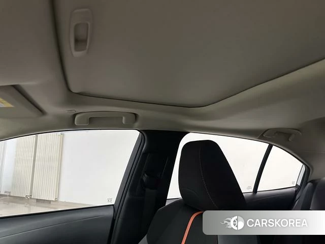 Toyota Corolla 2022 Белый из Китая, фото 5