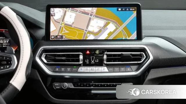 BMW X3 (G01) 2023 Белый из Кореи, фото 5