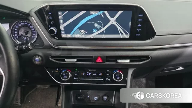 Hyundai Sonata (DN8) 2019 Серебристо-серый из Кореи, фото 5