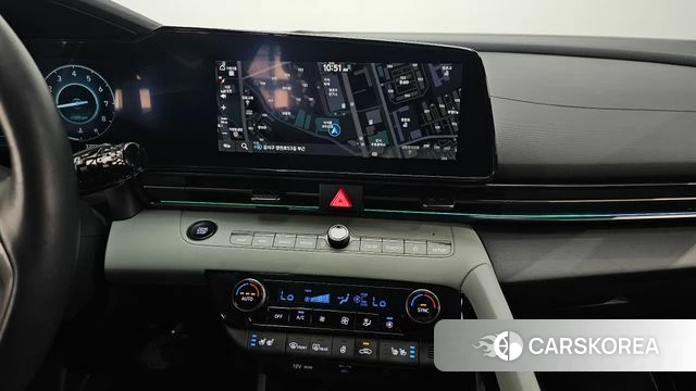 Hyundai The New Avante (CN7) 2023 Белый из Кореи, фото 5