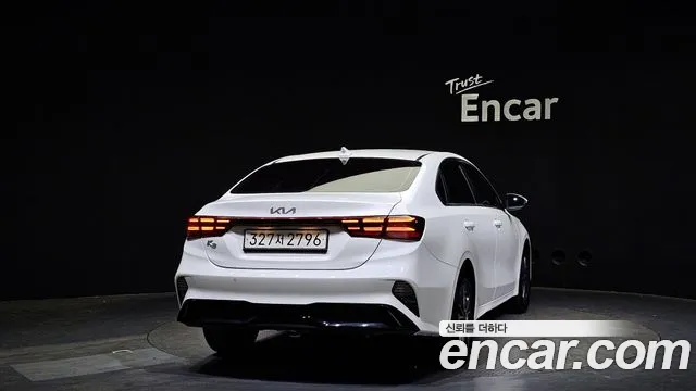 Kia The New K3 2nd generation 2023 Белый из Кореи, фото 5