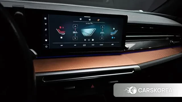 Ssangyong Torres EVX 2023 Серебристо-серый из Кореи, фото 5