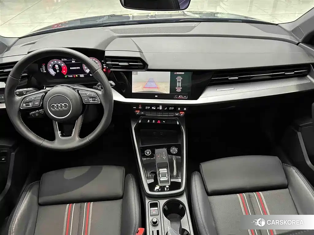 Audi A3 2022 Silver/gray из Китая, фото 5