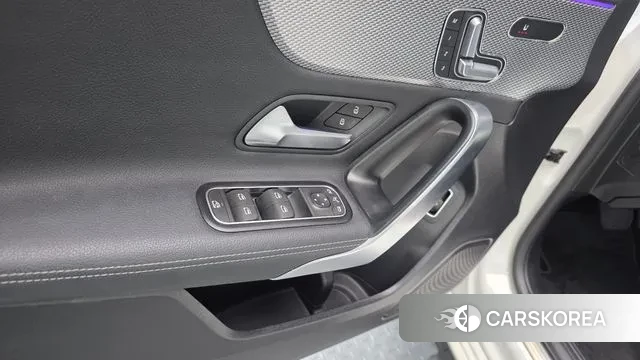 Mercedes-Benz A-Class W177 2021 Белый из Кореи, фото 5