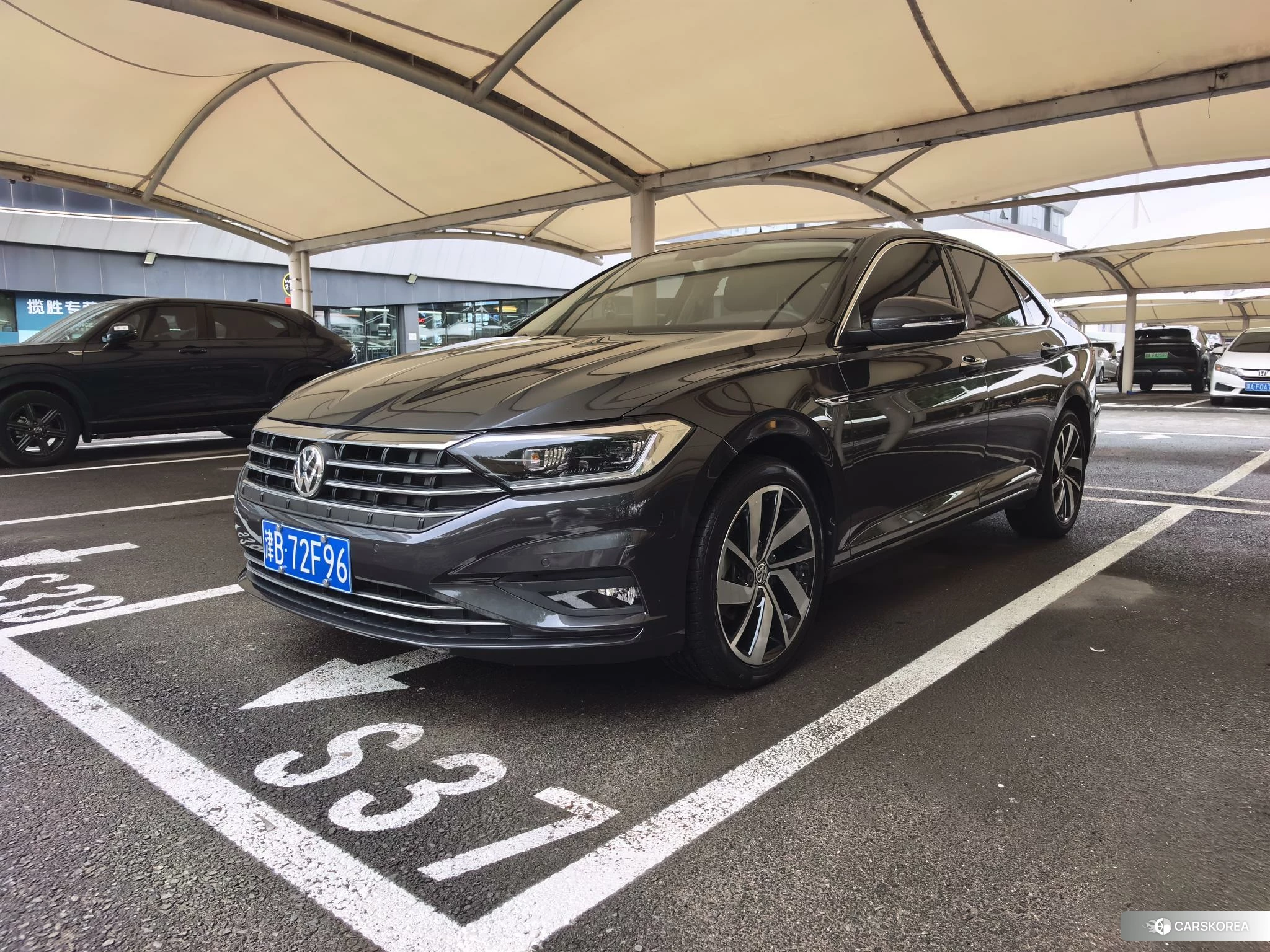 Volkswagen Sagitar 2022 Темно-серый из Китая, фото 5