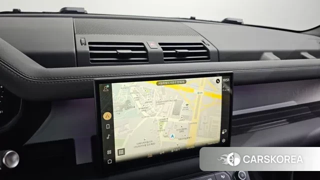 Land Rover Defender (L663) 2025 Белый из Кореи, фото 5