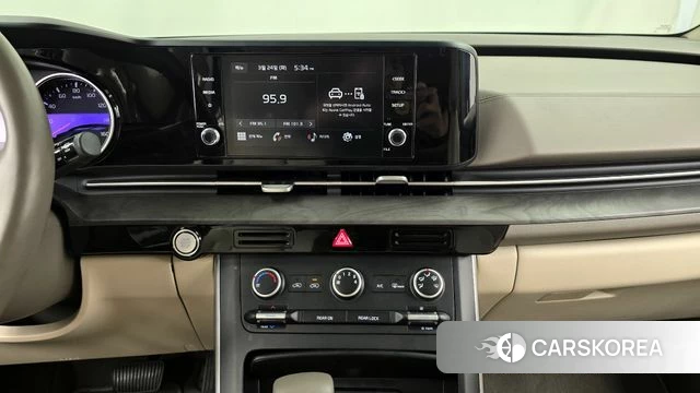 Kia Carnival 4th generation 2023 Белый из Кореи, фото 5