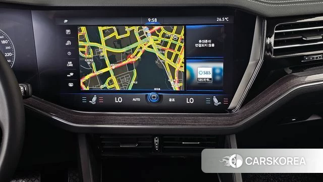 Volkswagen Touareg 3rd generation 2023 Белый из Кореи, фото 5