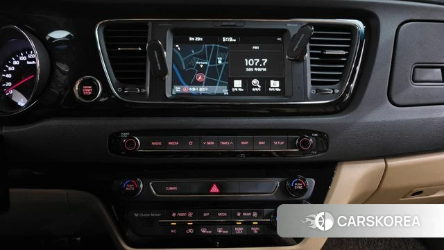 Kia The New Carnival 2019 Белый из Кореи, фото 5