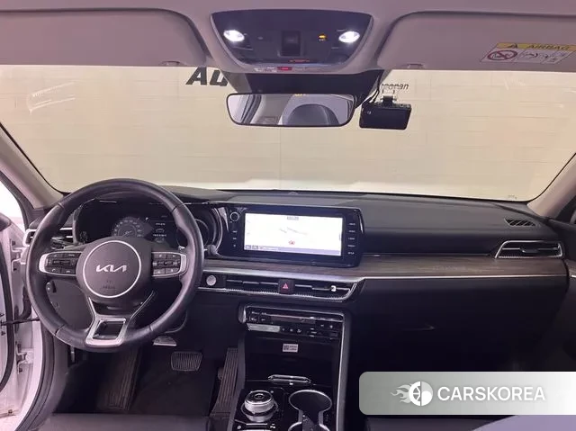 Kia K5 3rd generation 2022 Белый из Кореи, фото 5