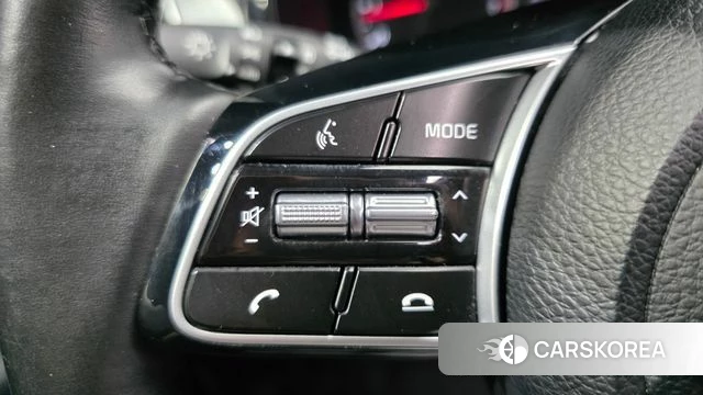Kia Seltos 2021 Черный из Кореи, фото 5