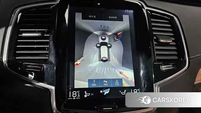 Volvo XC90 second Generation 2018 Белый из Кореи, фото 5