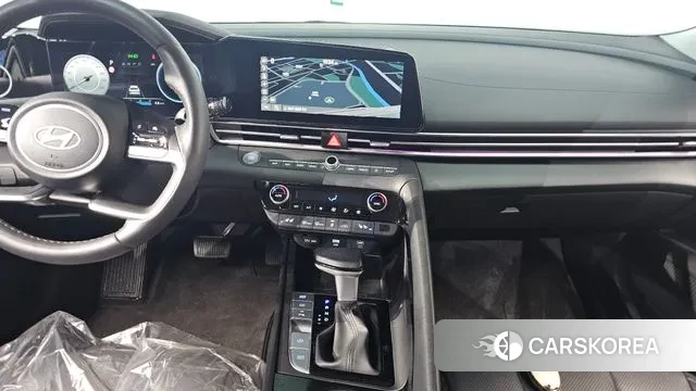 Hyundai The New Avante (CN7) 2023 Белый из Кореи, фото 5