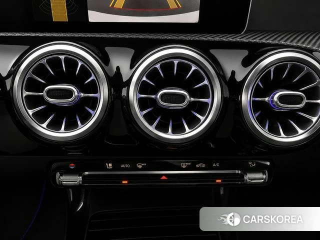 Mercedes-Benz A-Class W177 2020 Белый из Кореи, фото 5