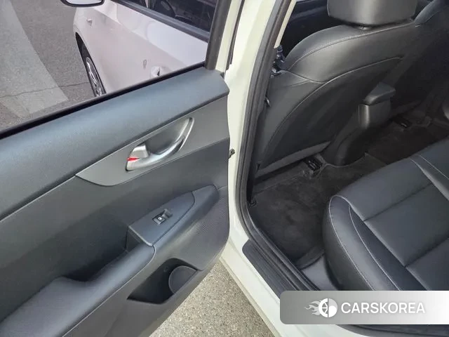 Kia Come New K3 2020 Белый из Кореи, фото 5